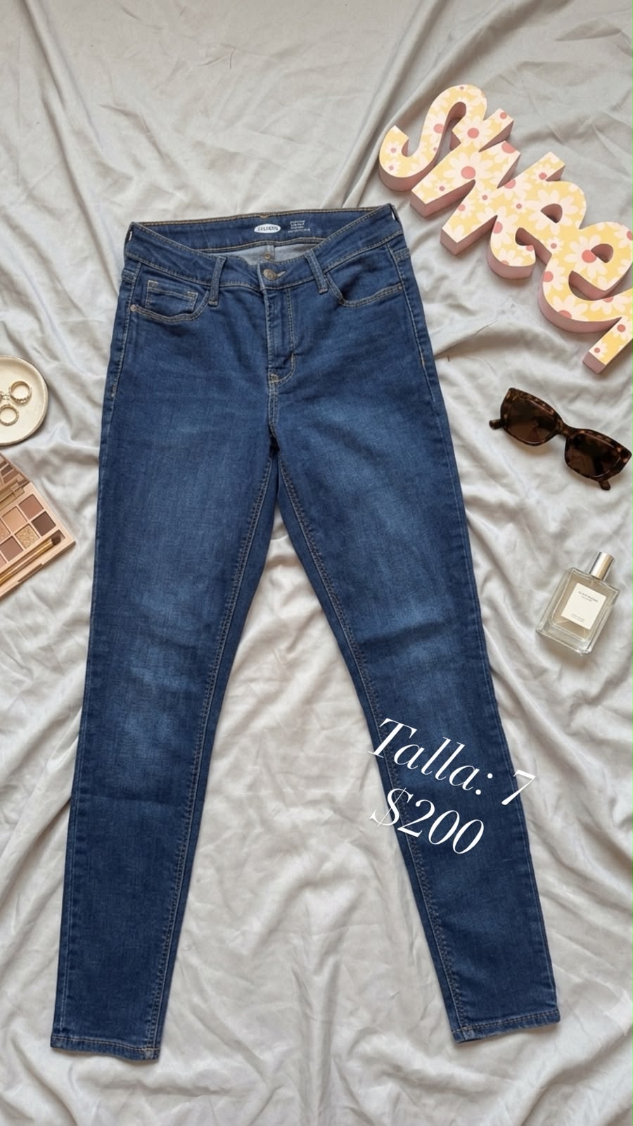 Jeans oscuros básicos
