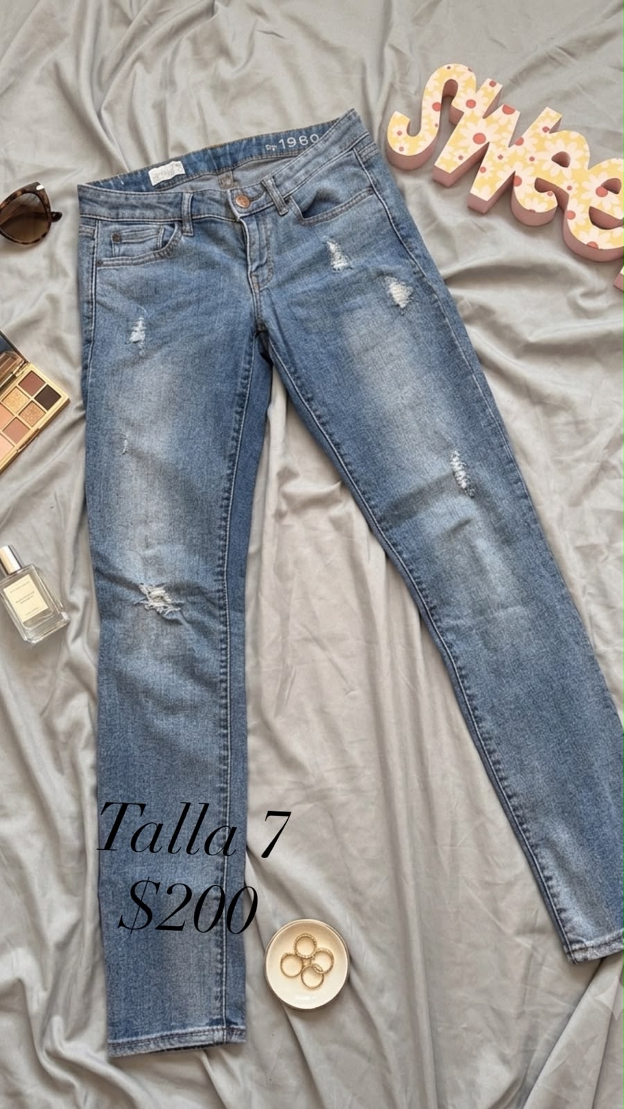 Jeans claros deslavados